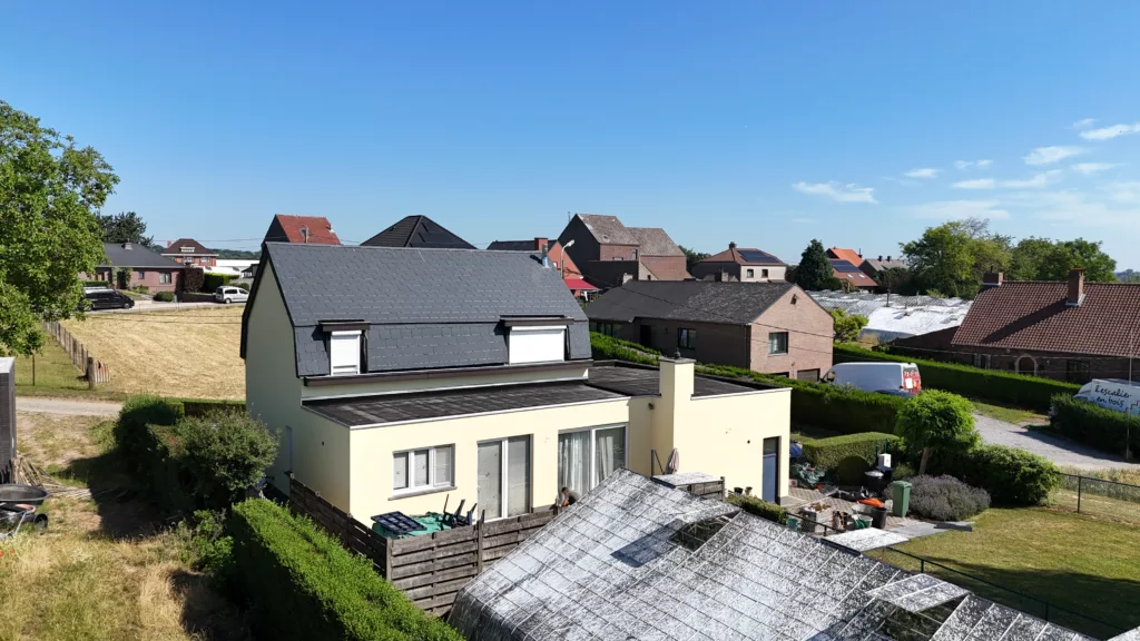 Crepi gevel renovatie door Reno Wall Construct achtergevel